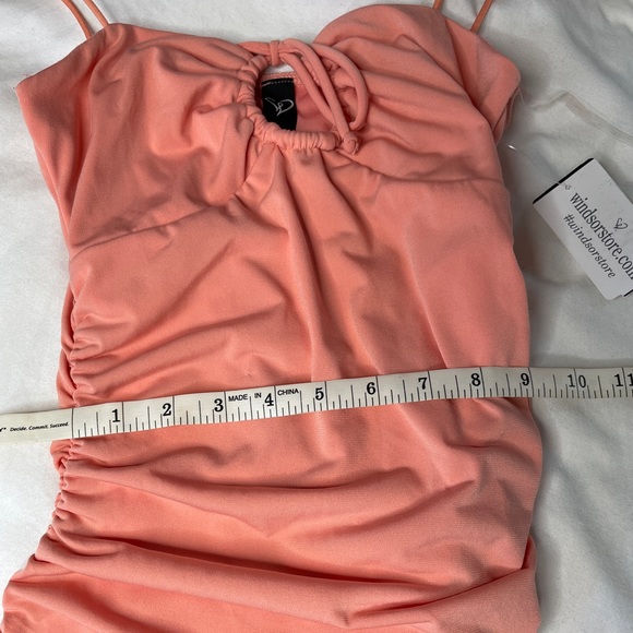 WINDSOR- orange tight synched dress - Picture 2 of 5